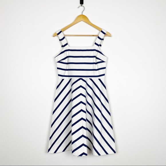 NWT Draper James A-Line Stripe Dress in Navy Stripe - Picture 5 of 13